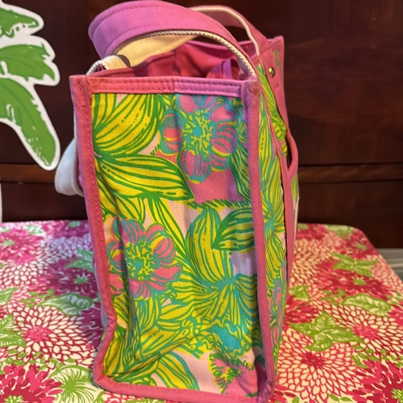 Lilly Pulitzer Originals Print Small Tote “Sample” - Picture 4 of 11